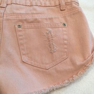 Forever 21 orange peach distressed sz Small shorts